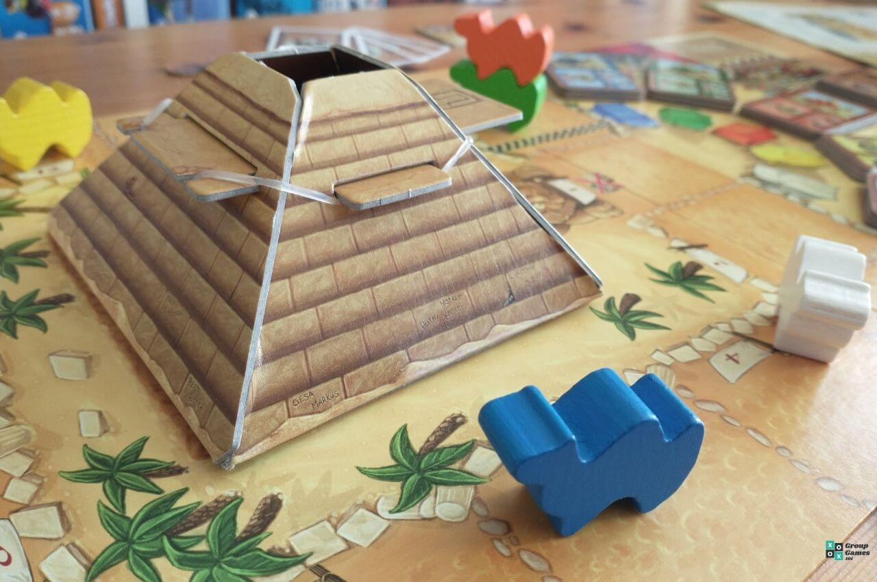camel-up-rules-and-how-to-play-group-games-101